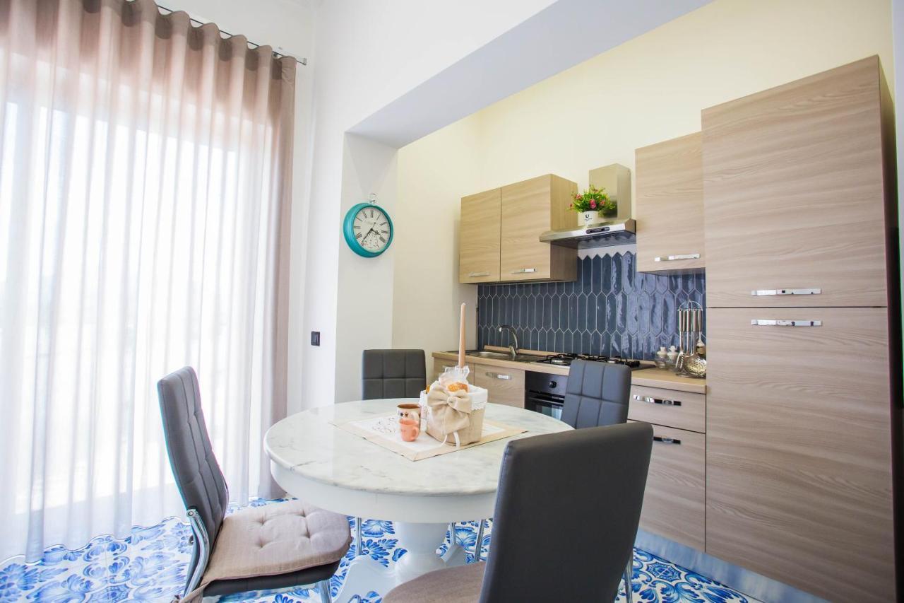 Appartamento Palazzo De Gregorio SantʼAntonio Abate Esterno foto